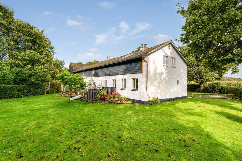 Property image number 2