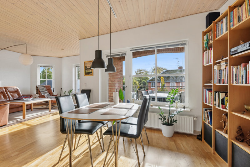 Property image number 3