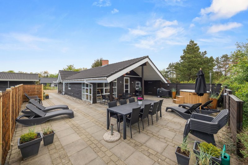 Property image number 1