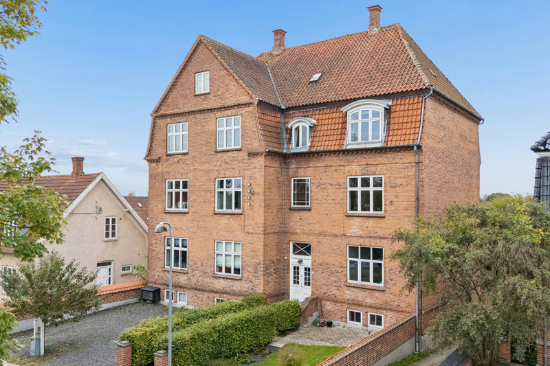 Property image number 1