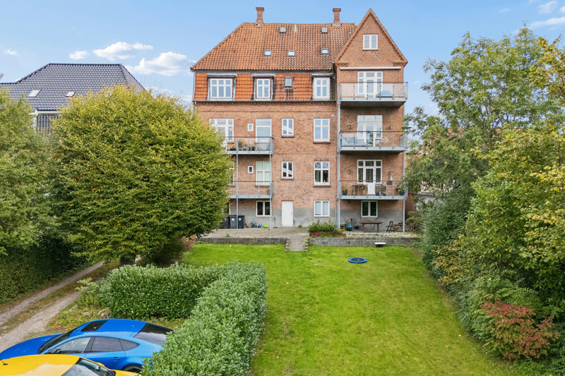 Property image number 2