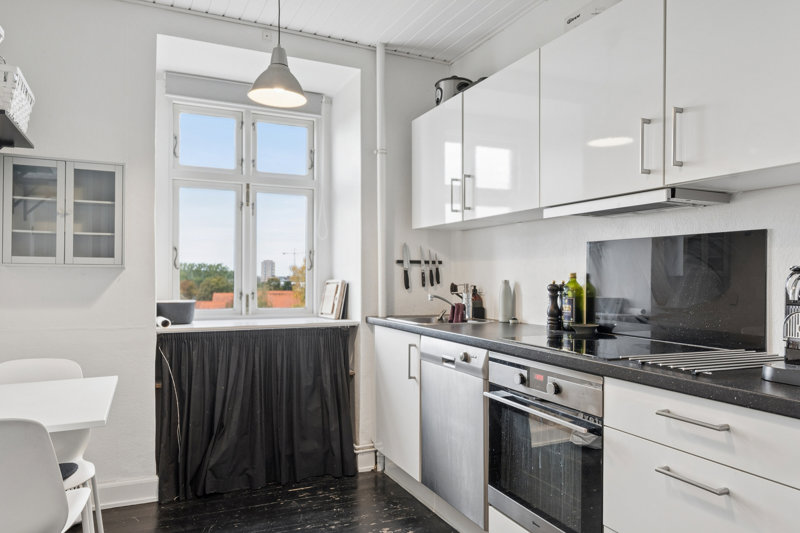 Property image number 8