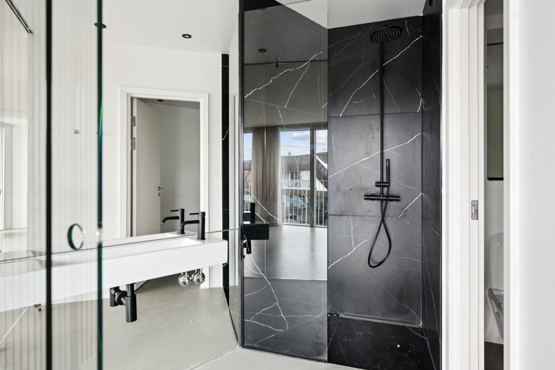 Property image number 8