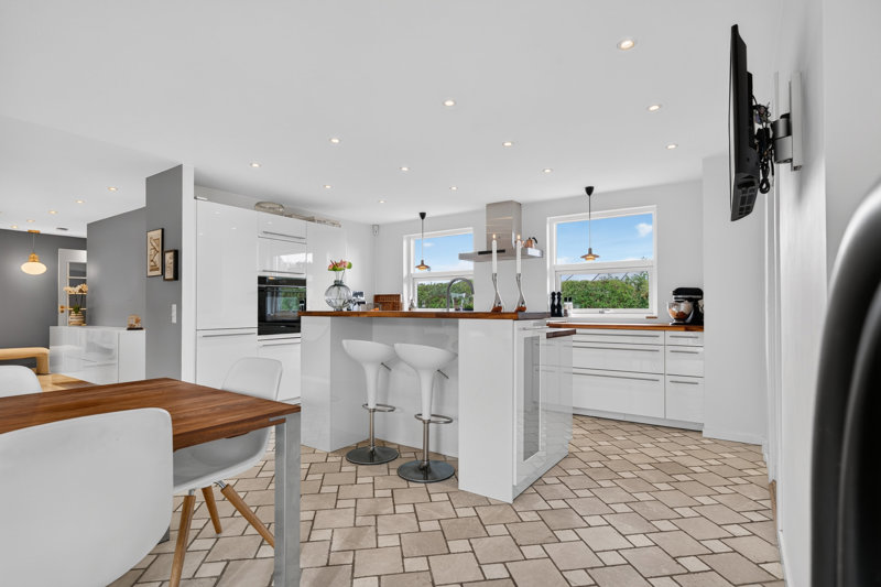 Property image number 8