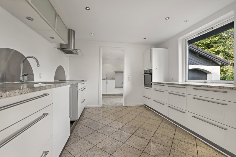 Property image number 3