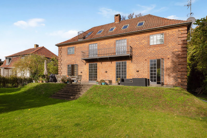 Property image number 2