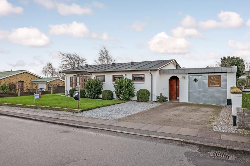 Property image number 1