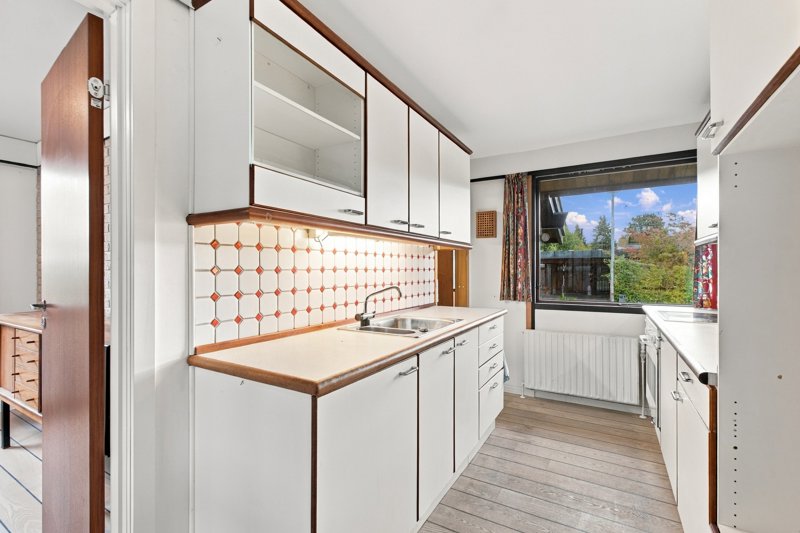 Property image number 2