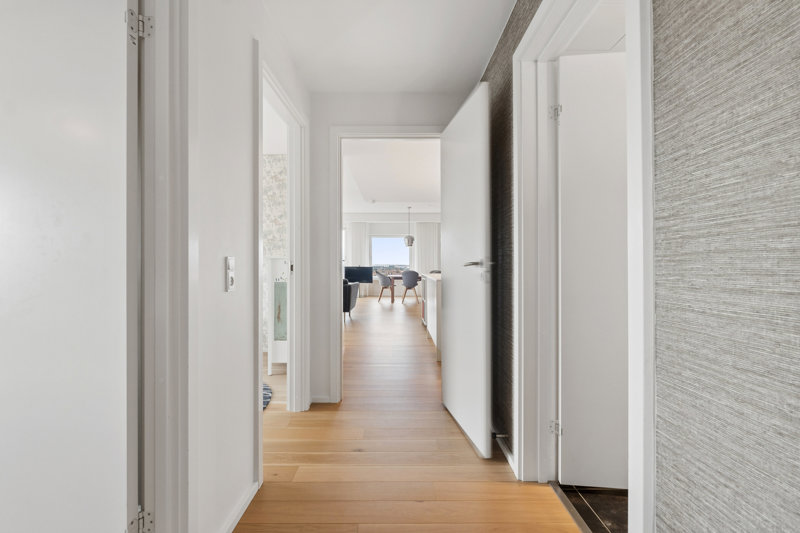 toggle-gallery-image