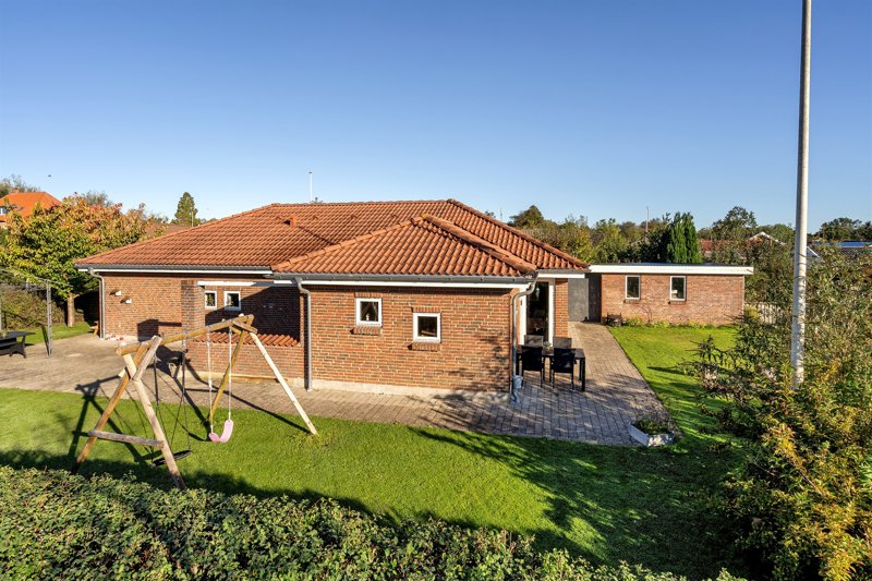 Property image number 2