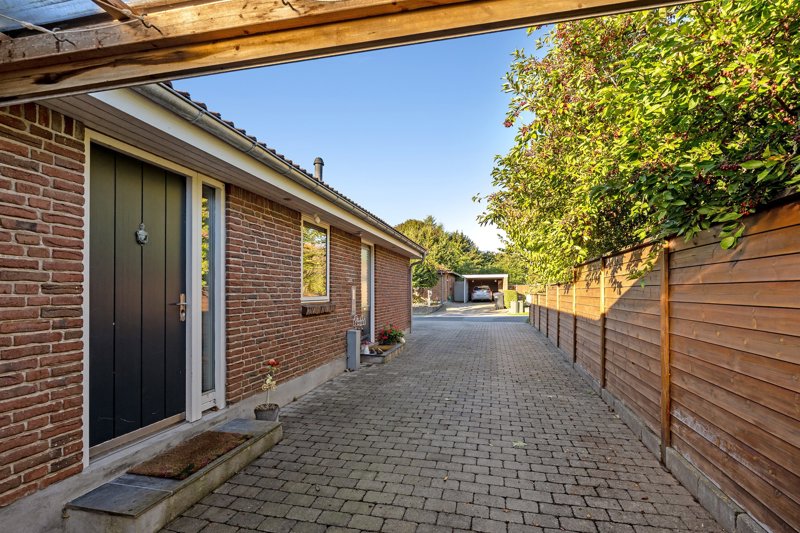 Property image number 8