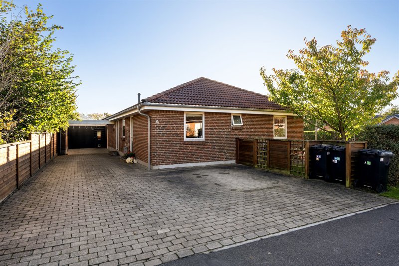 Property image number 1