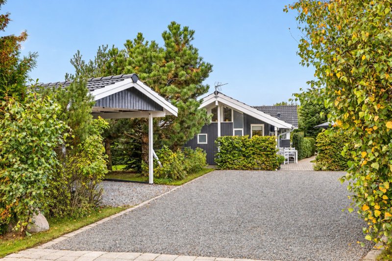 Property image number 2