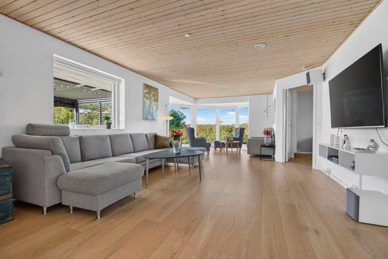 Property image number 8