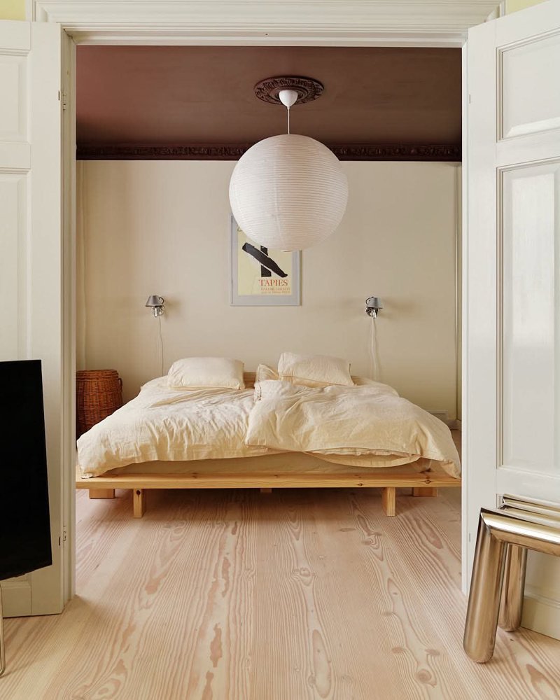 toggle-gallery-image