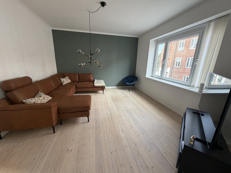 Property image number 2