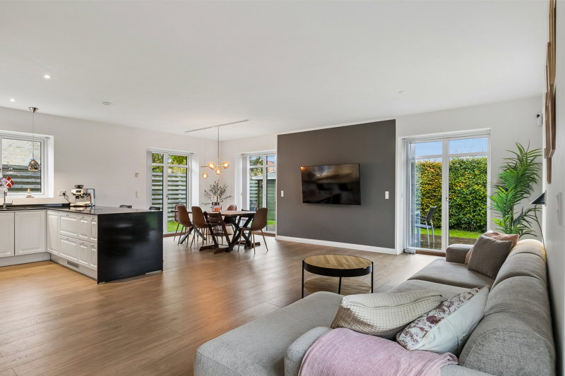 Property image number 2