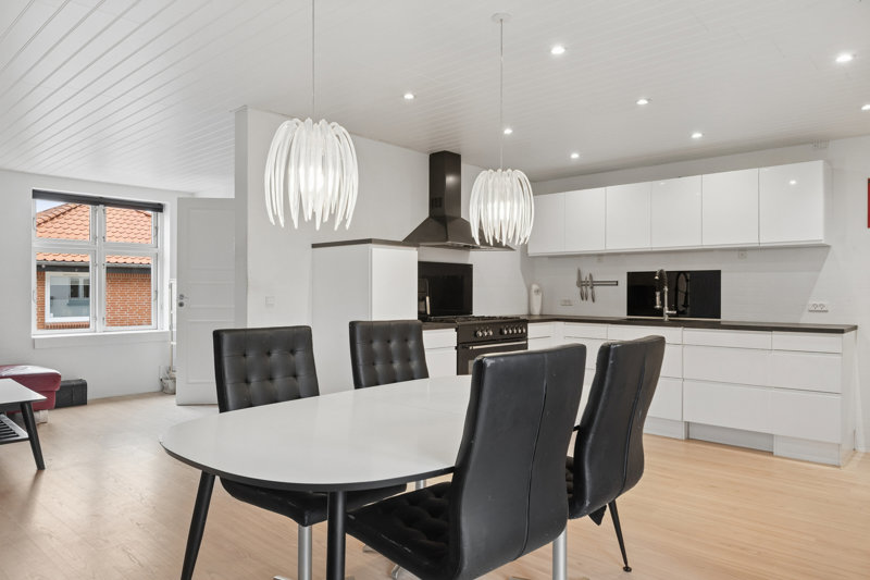 Property image number 2