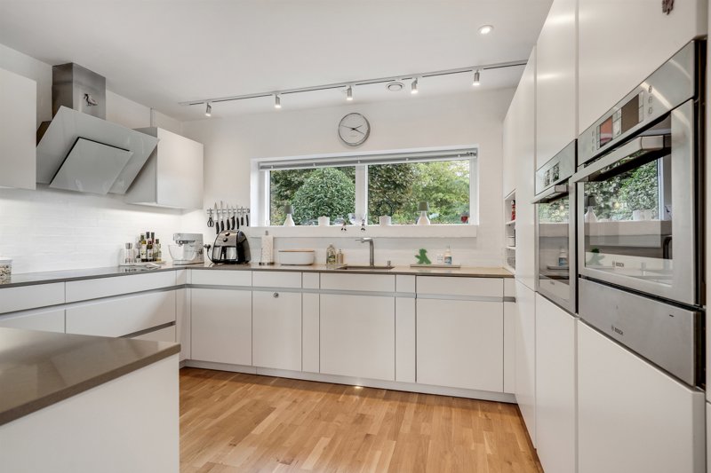 Property image number 6