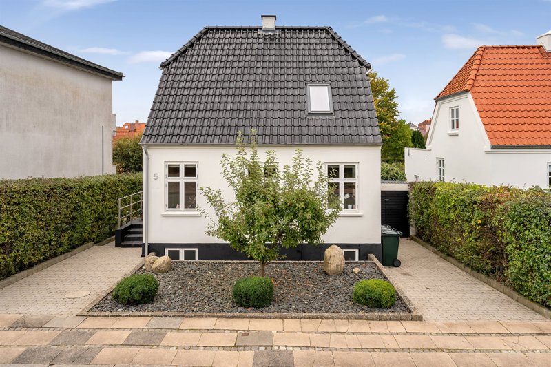 Property image number 1