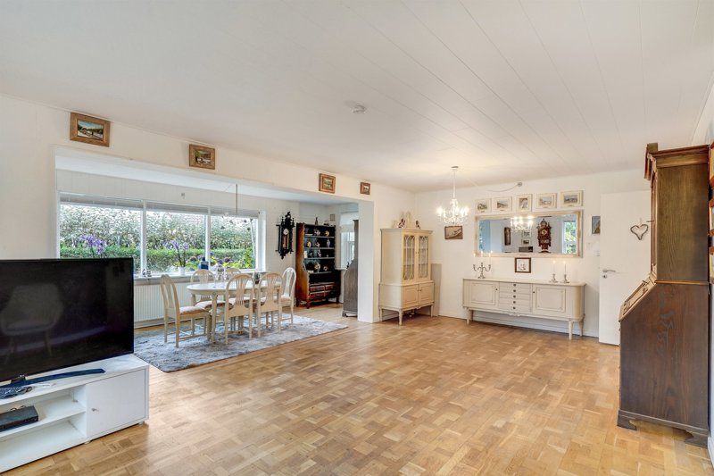 Property image number 8