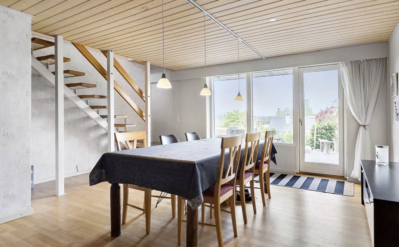 Property image number 9