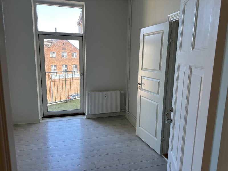 Property image number 9