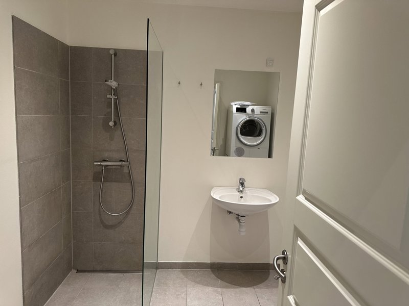 Property image number 8