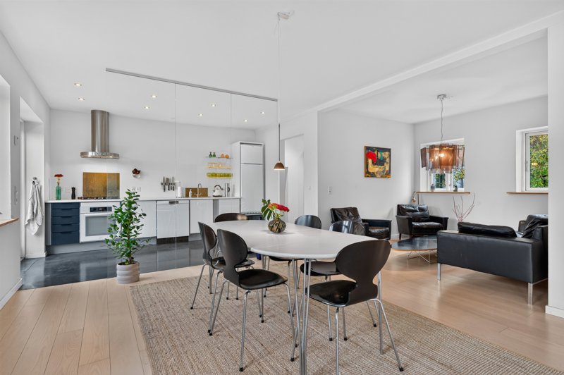 Property image number 3