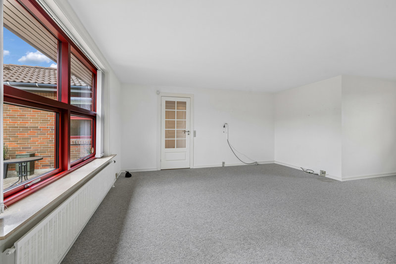 Property image number 6