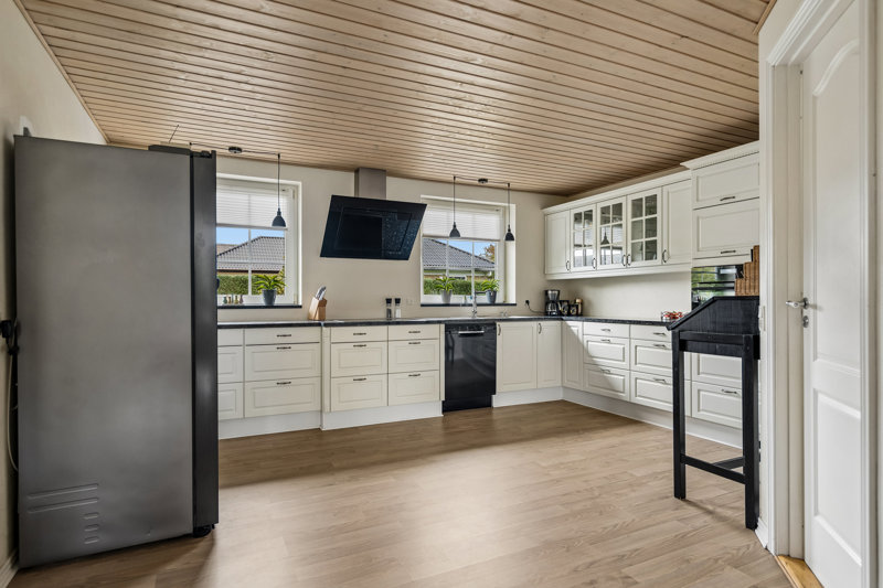 Property image number 8