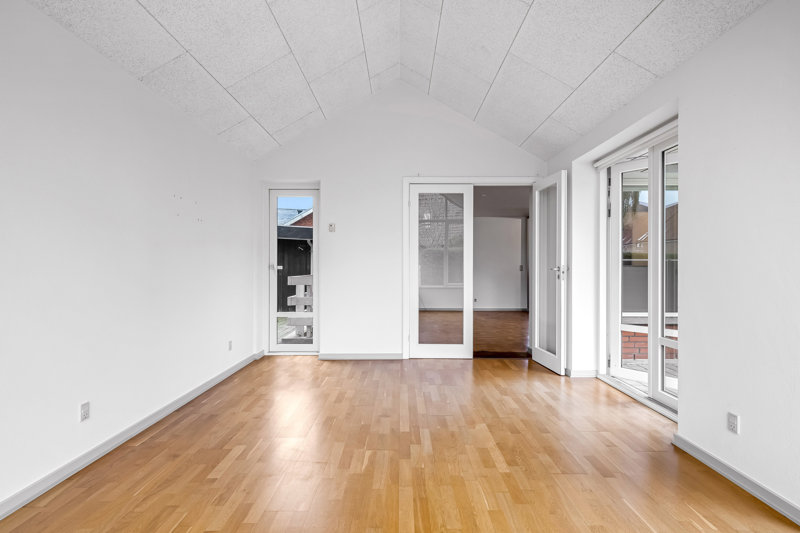 Property image number 8