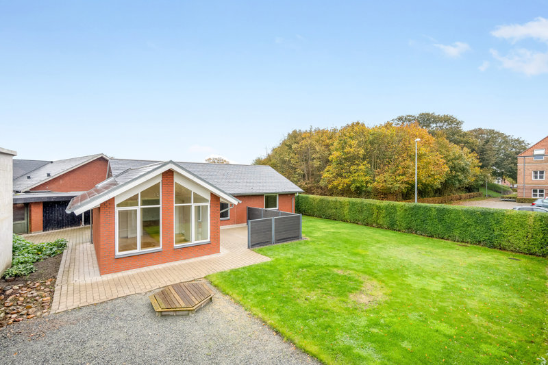 Property image number 2