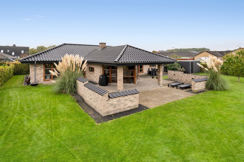 Property image number 1