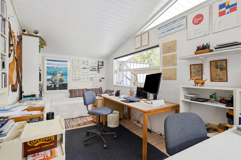 toggle-gallery-image