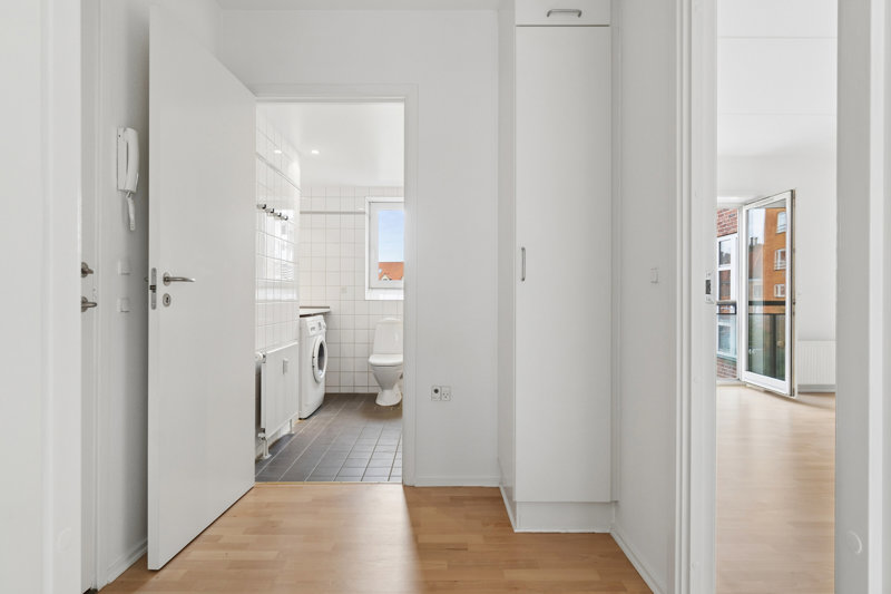 Property image number 8