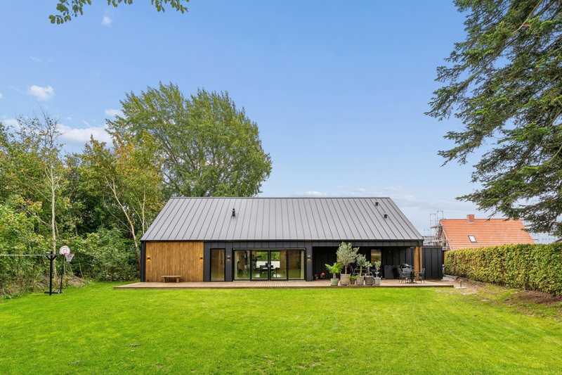 Property image number 1