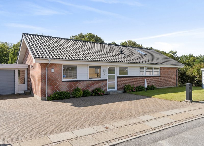 Property image number 9