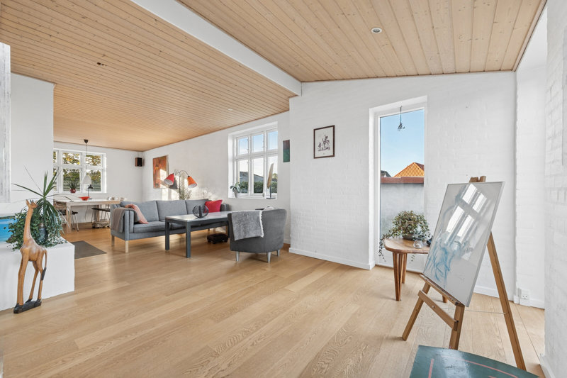Property image number 2