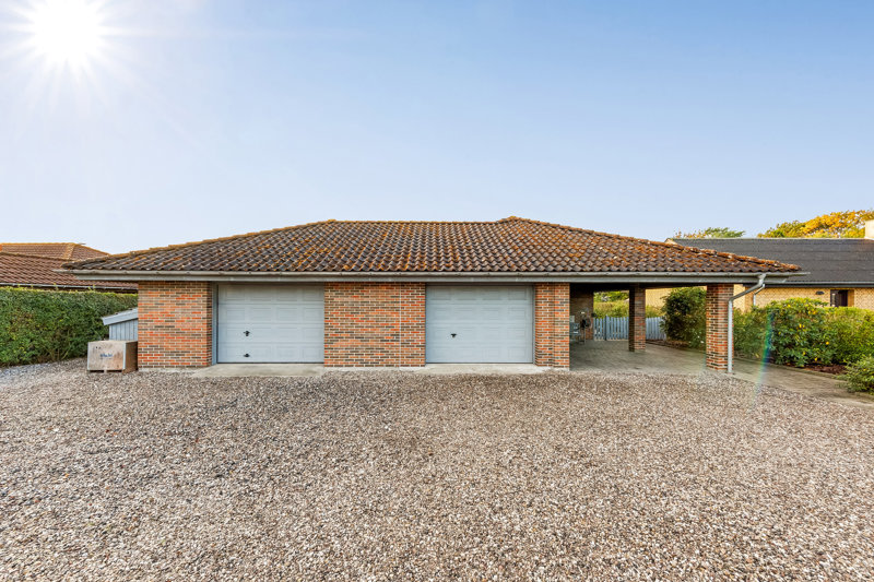 Property image number 2
