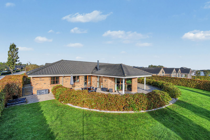 Property image number 1