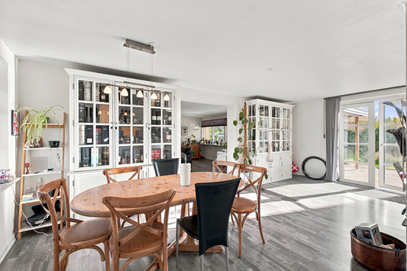 Property image number 2