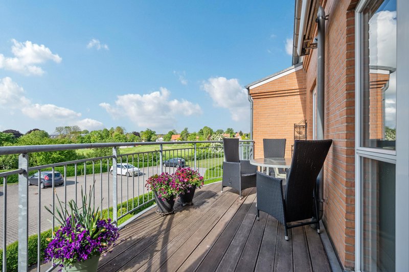 Property image number 2