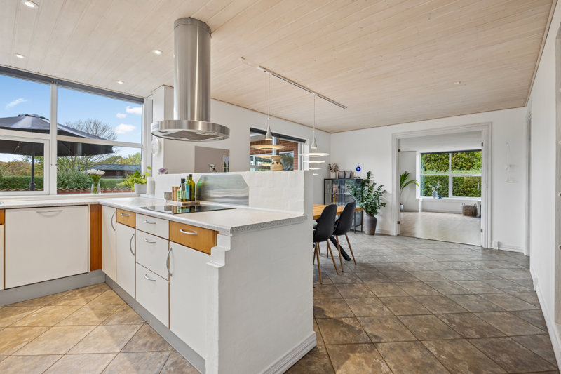 Property image number 8