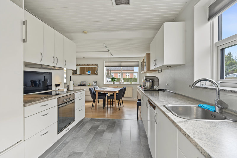 Property image number 8