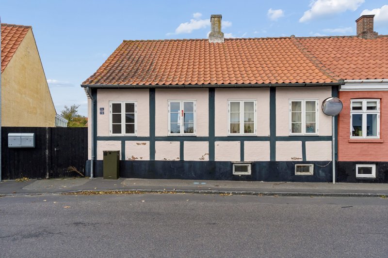 Property image number 1