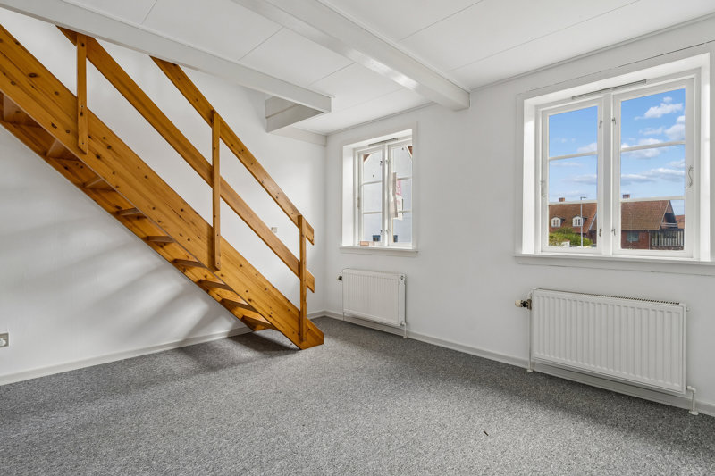 Property image number 3