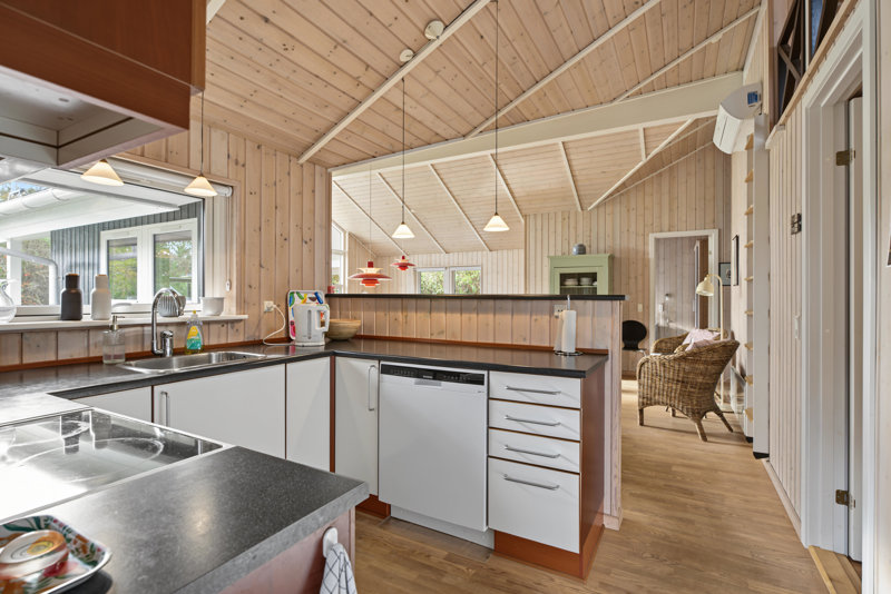 Property image number 8