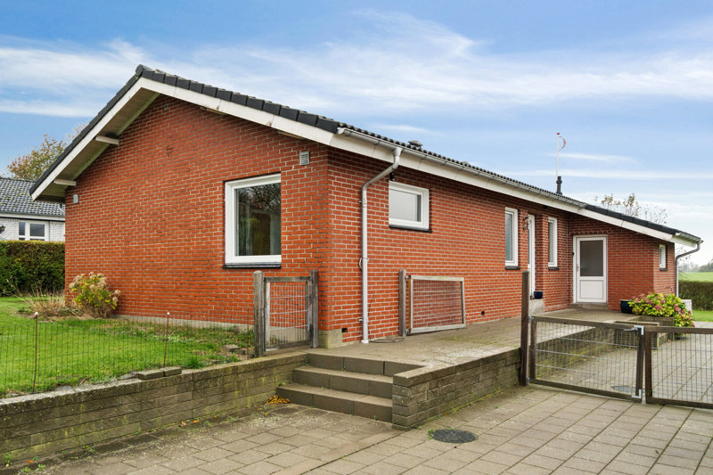 Property image number 3