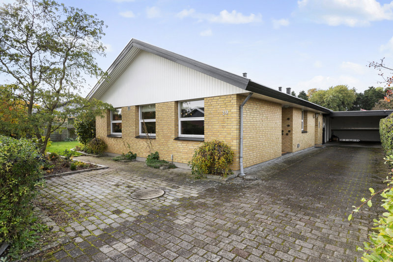 Property image number 1